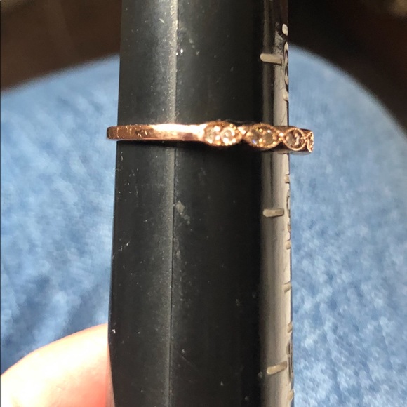 14k Rose Gold diamond band - Picture 2 of 6